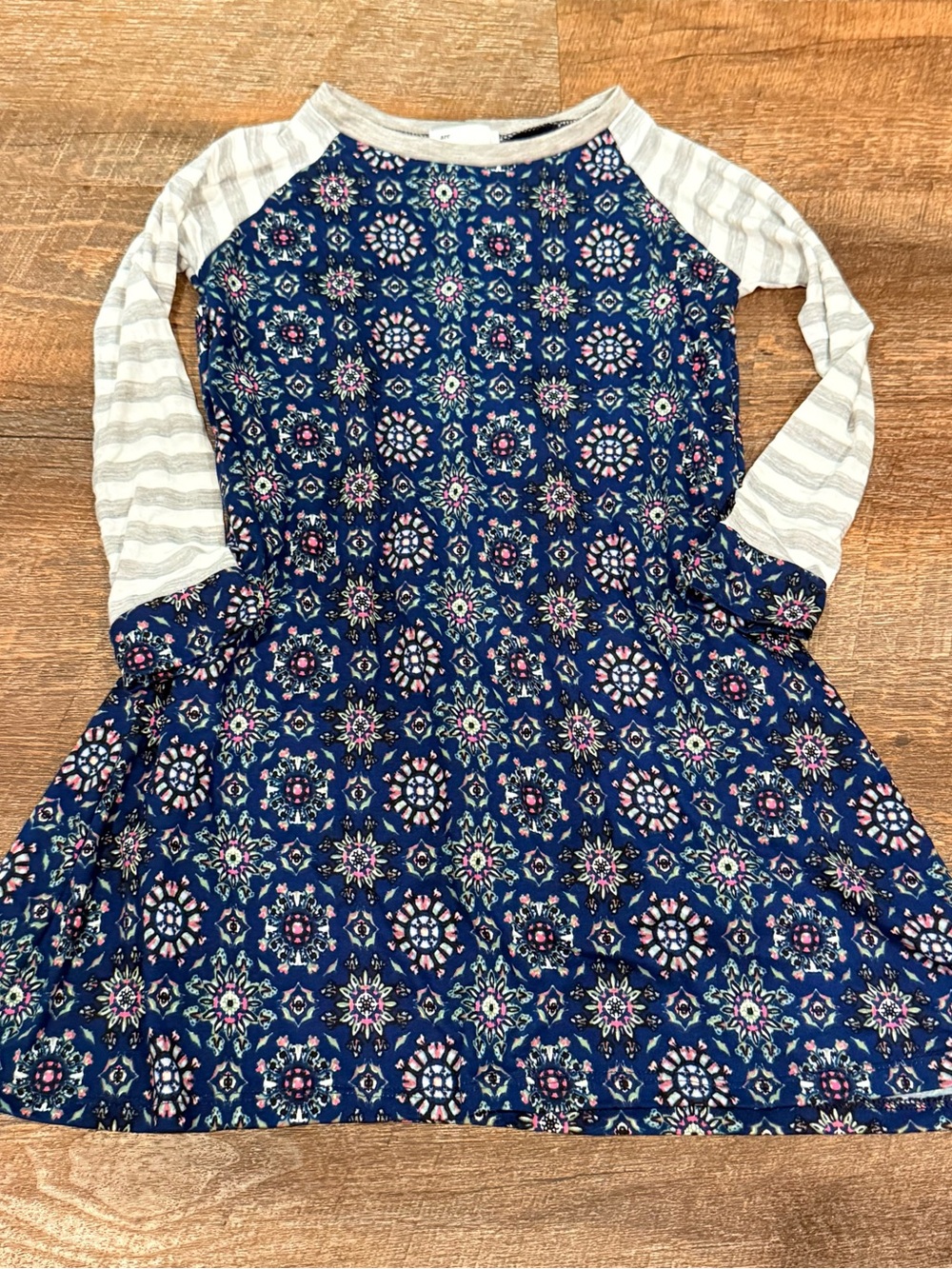 Girls' Navy Floral Medallion Raglan Dress with Cream Striped Sleeves size 5